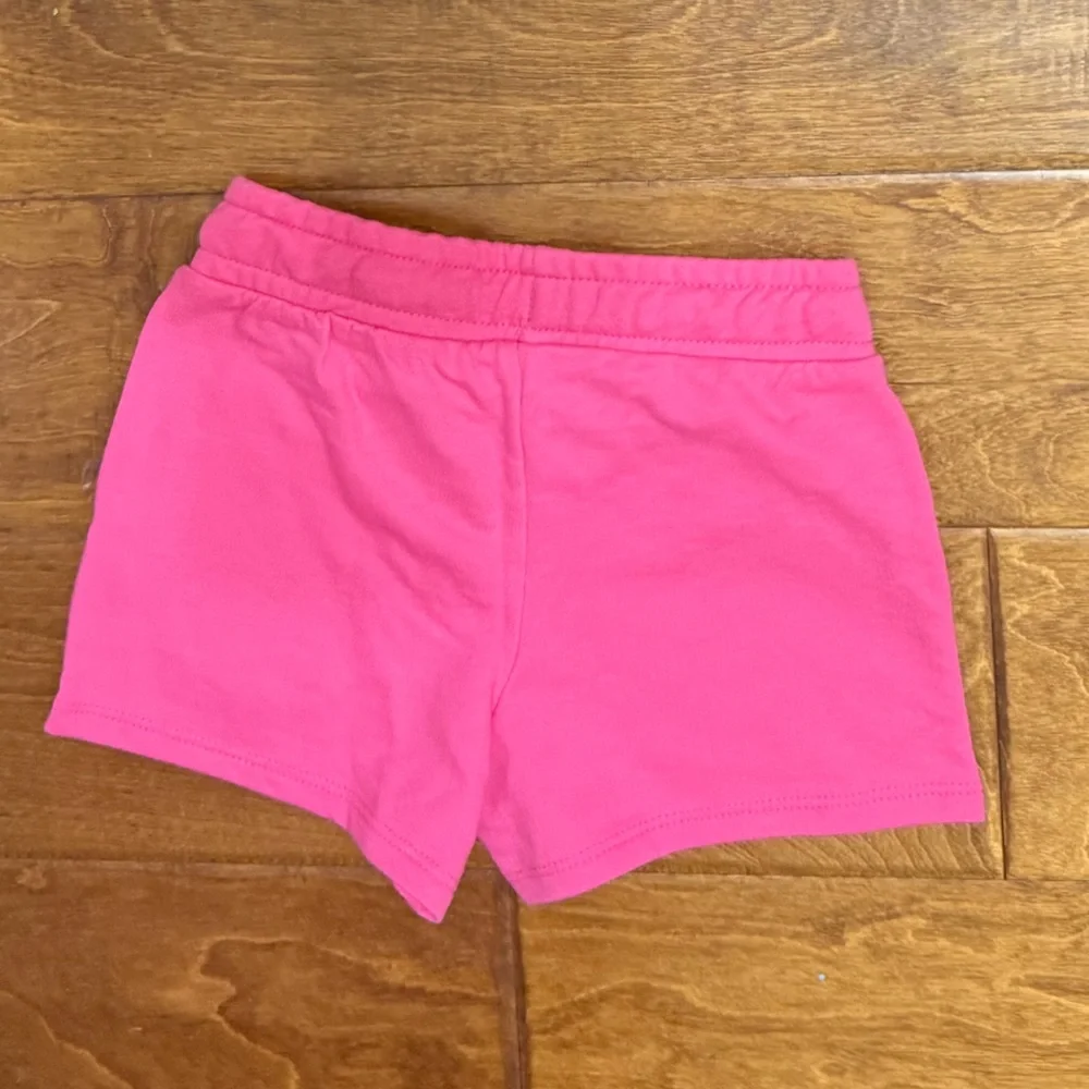 Cat & Jack shop confidence